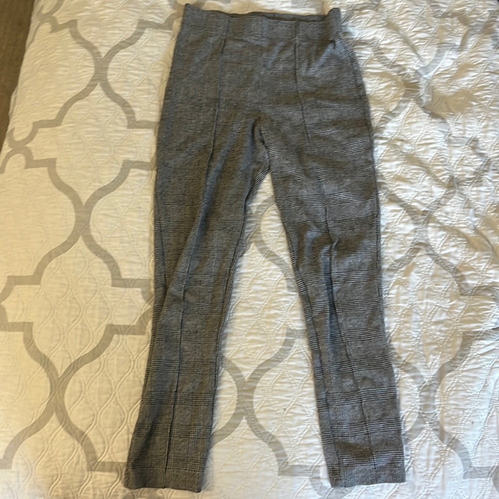 Forever 21 stretchy work pants plaid houndstooth elastic waist front pleat M